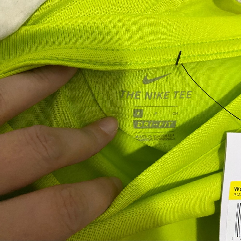 Nike Dri Fit T Shirt Size Small - Picture 4 of 4